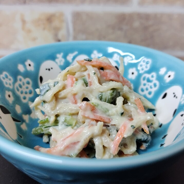 おでんの素で味付け⚝切り干し大根の簡単白和え